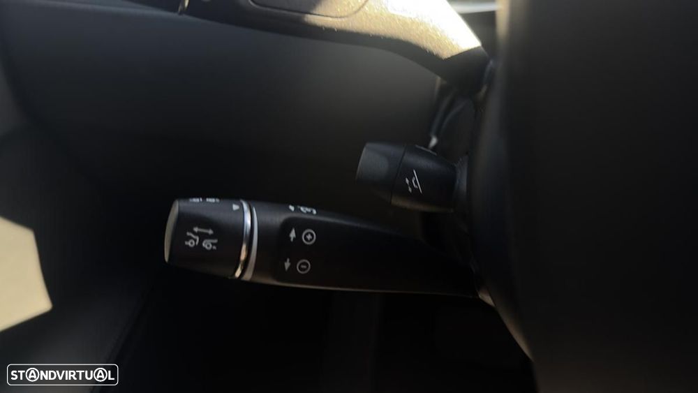Tesla Model S 85D - 18