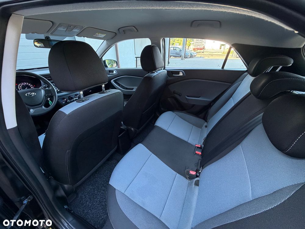 Hyundai i20 1.2 Classic - 12
