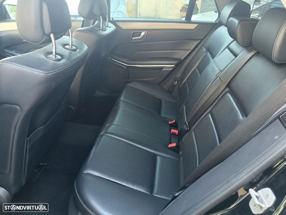 Mercedes-Benz E 220 CDI Auto Elegance - 35