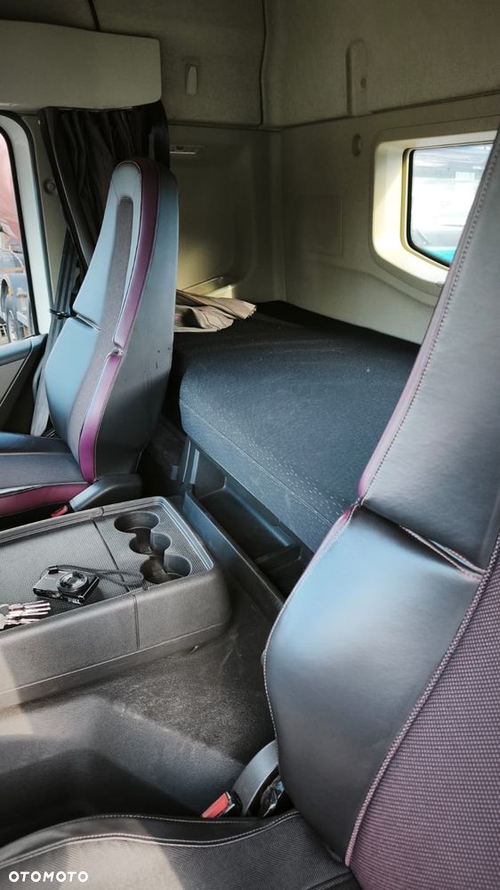 Volvo FM 420 - 14