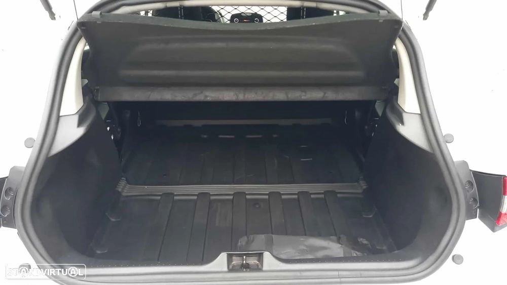 Renault Clio Dci c/ iva dedutivel - 4