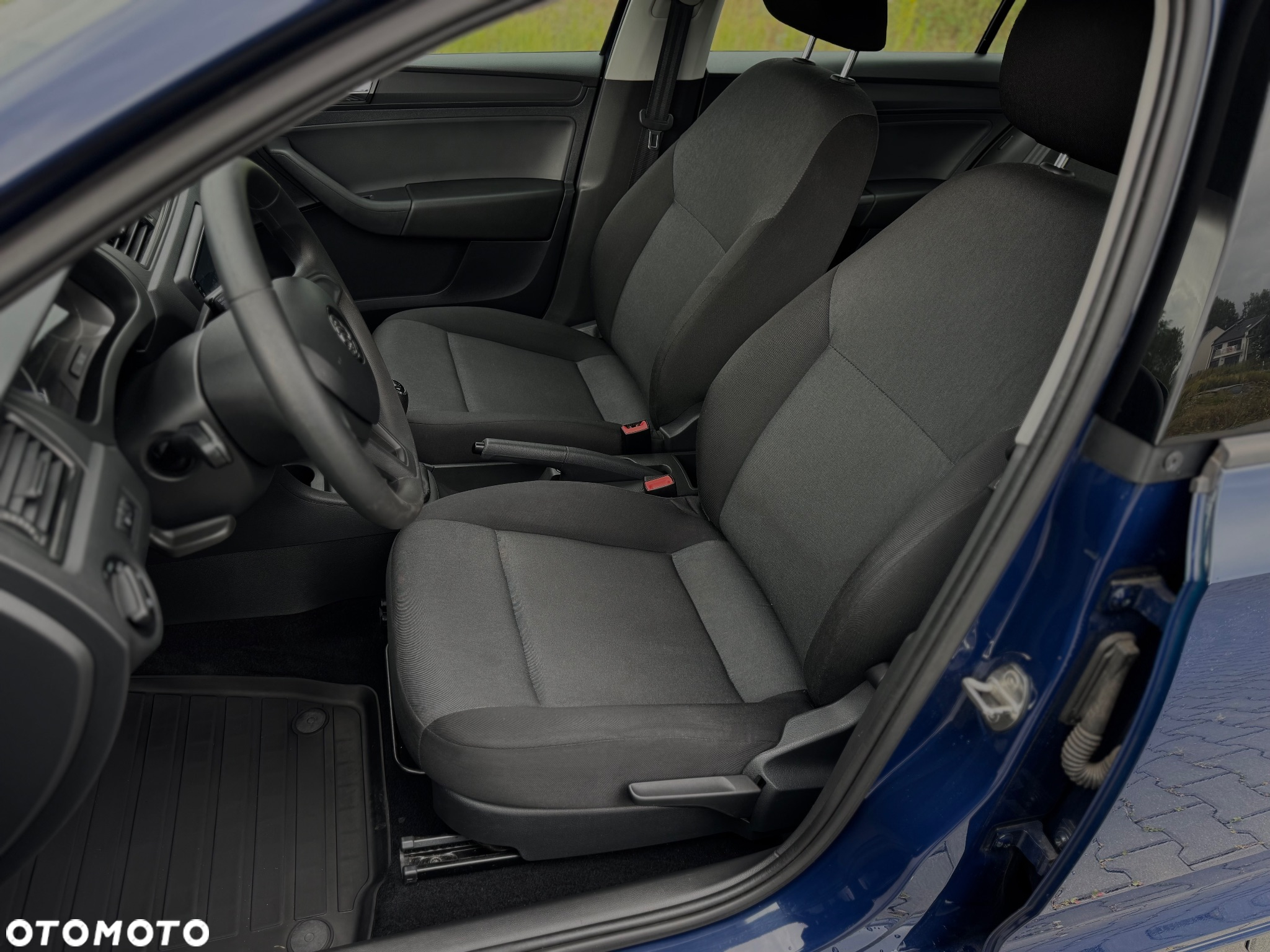 Skoda RAPID 1.6 TDI DPF Active - 7