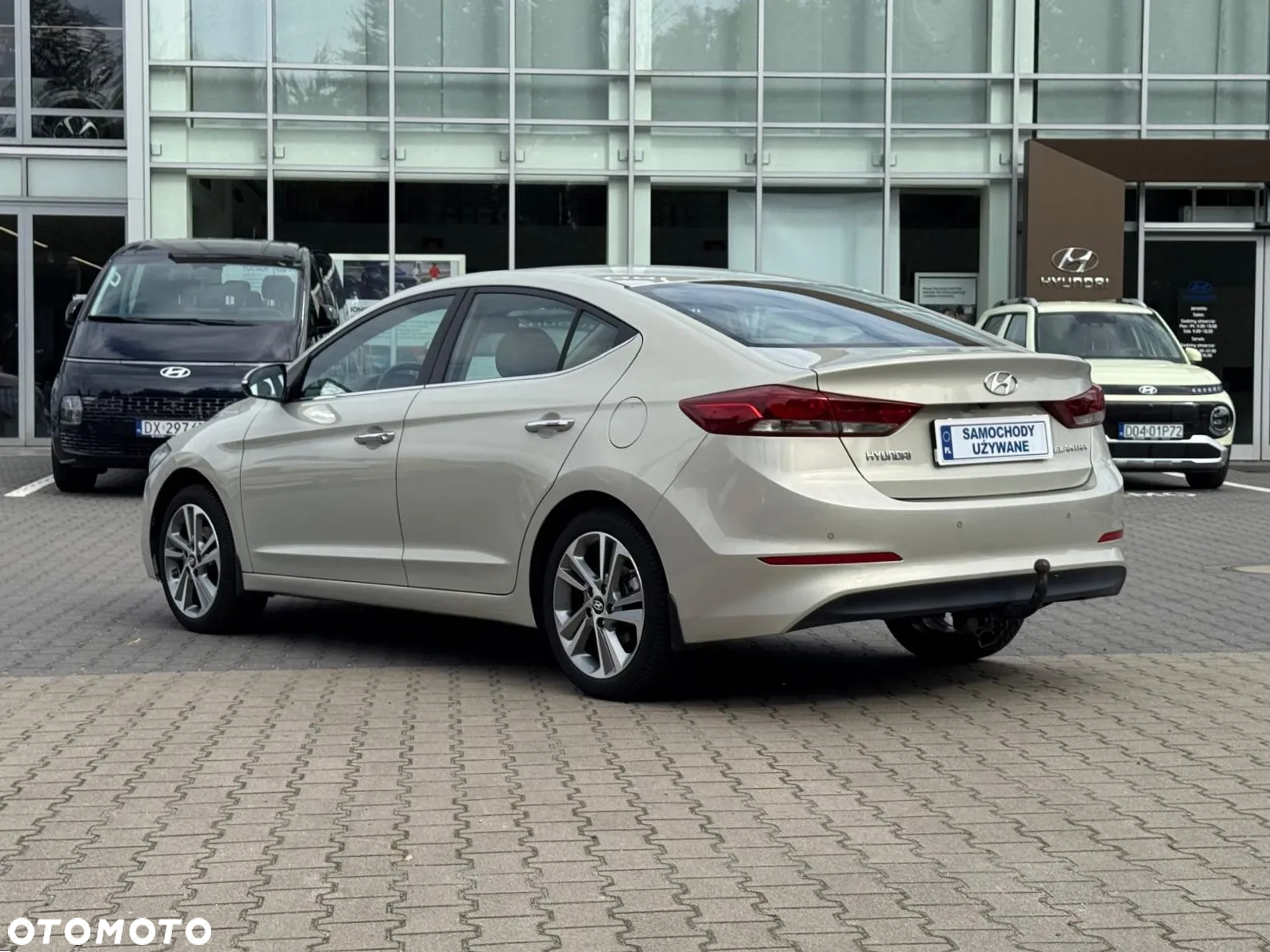 Hyundai Elantra 1.6 Style - 4
