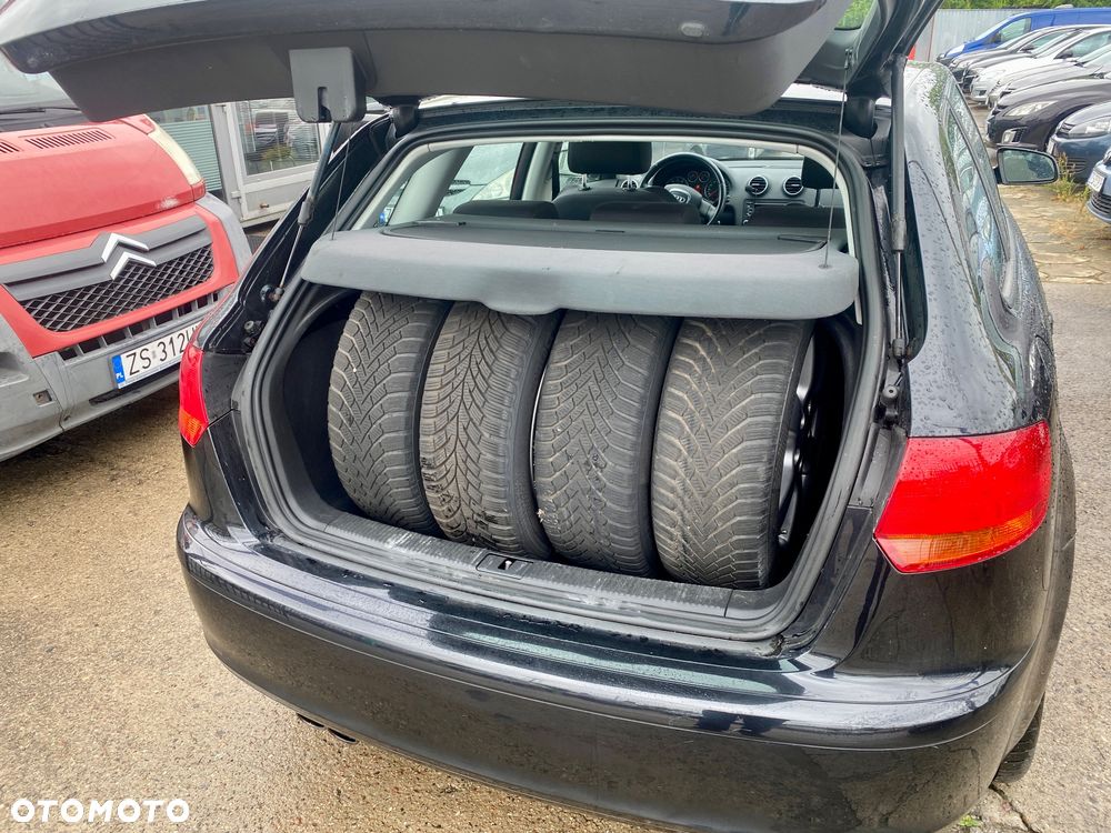 Audi A3 Sportback - 14