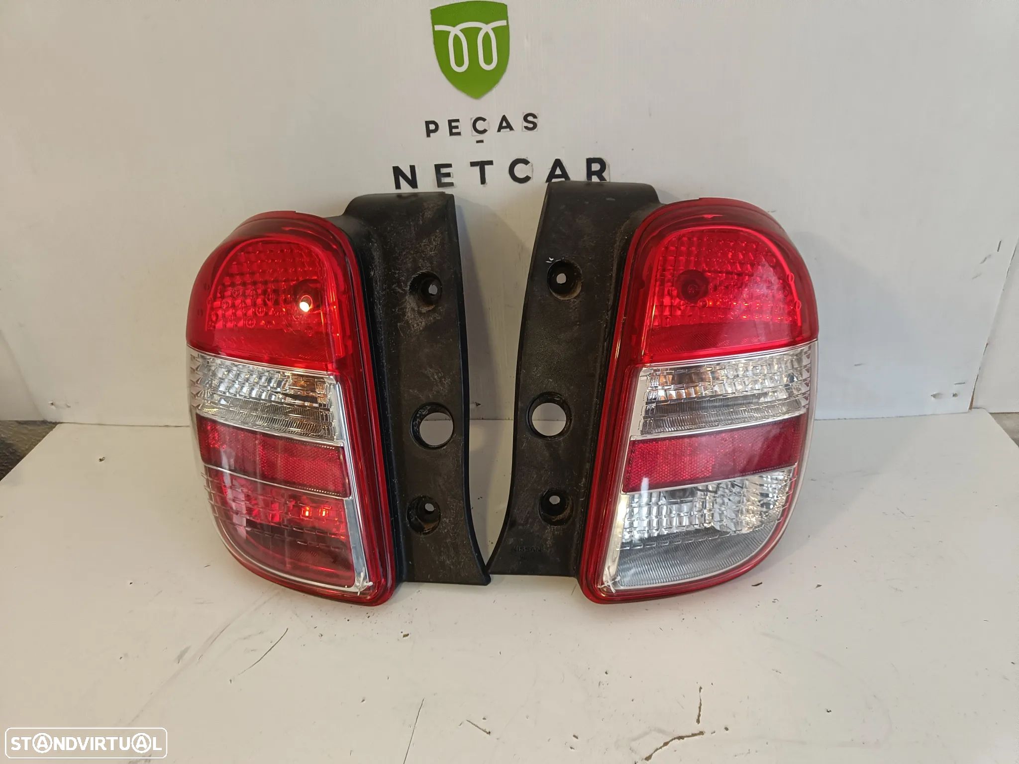 Farol Farolim Nissan Micra k13 2011 - 1