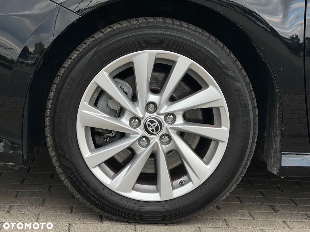 Toyota Camry 2.5 Hybrid Comfort CVT - 12