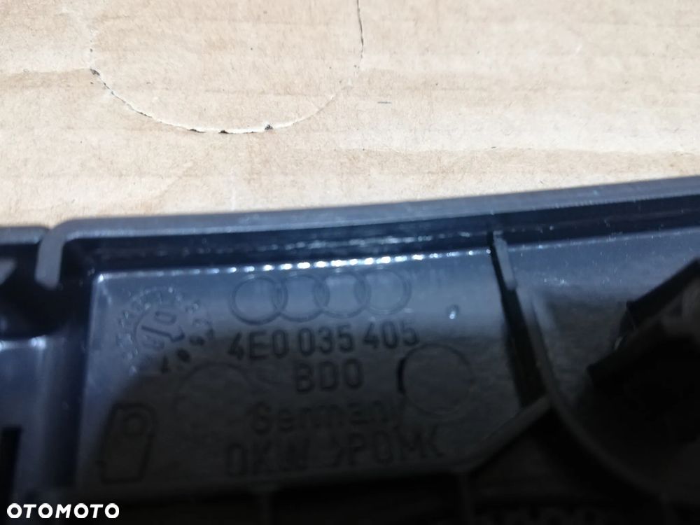 MASKOWNICa GŁOŚNIKA AUDI A8 S8 D3 4E0035405 - 3