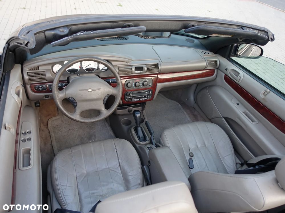 Chrysler Sebring Cabrio 2.7 Automatik Limited Hard-Top - 11