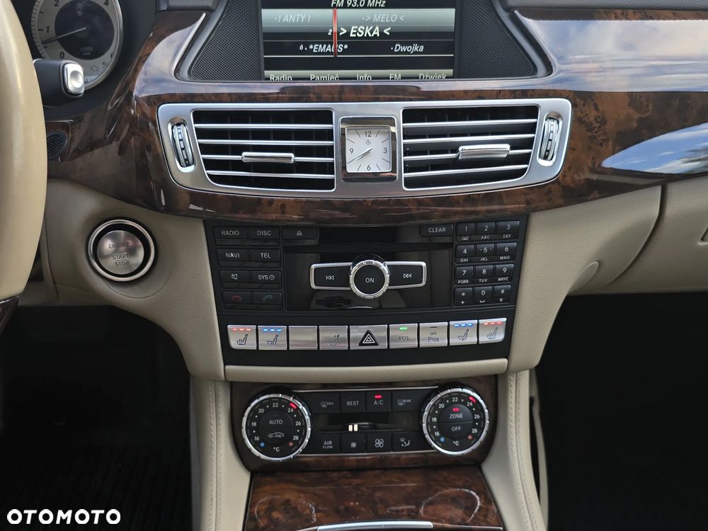 Mercedes-Benz CLS 350 CDI 4Matic 7G-TRONIC Edition 1 - 23