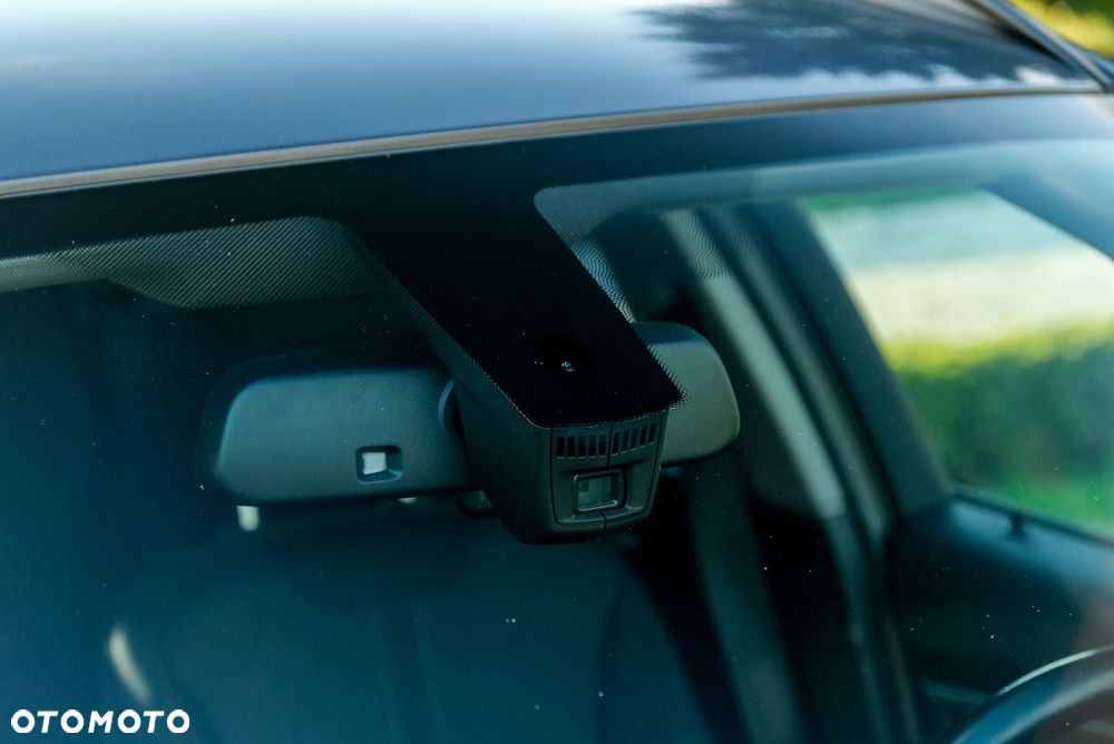 BMW Seria 3 318d Sport Line Shadow - 21