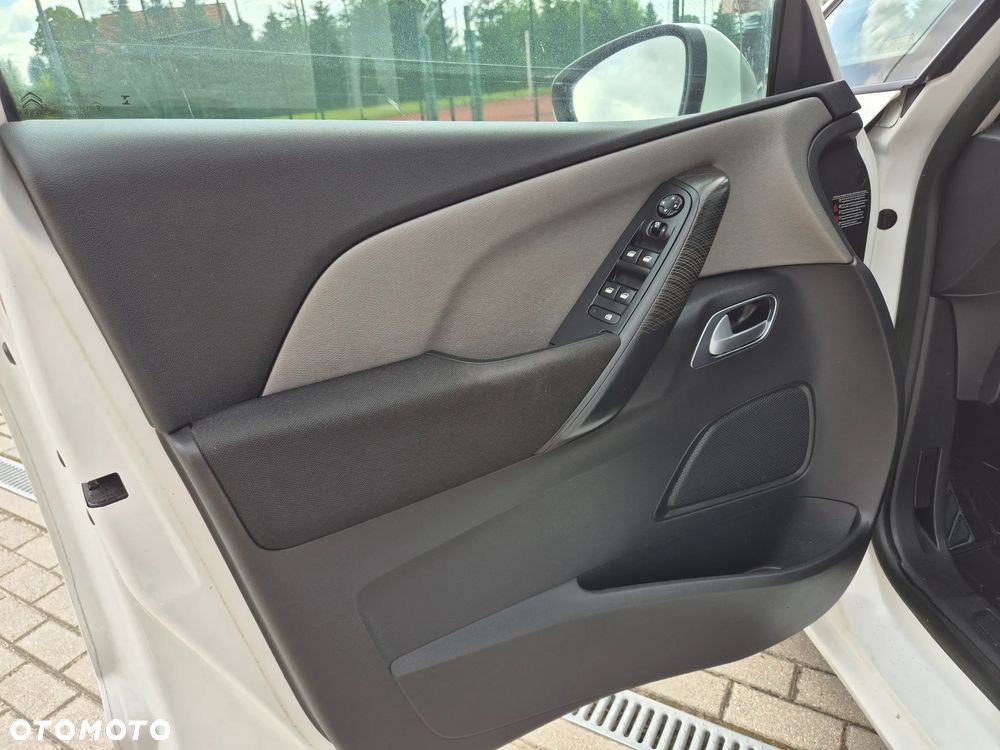 Citroën C4 Picasso BlueHDi 120 Business Class - 21