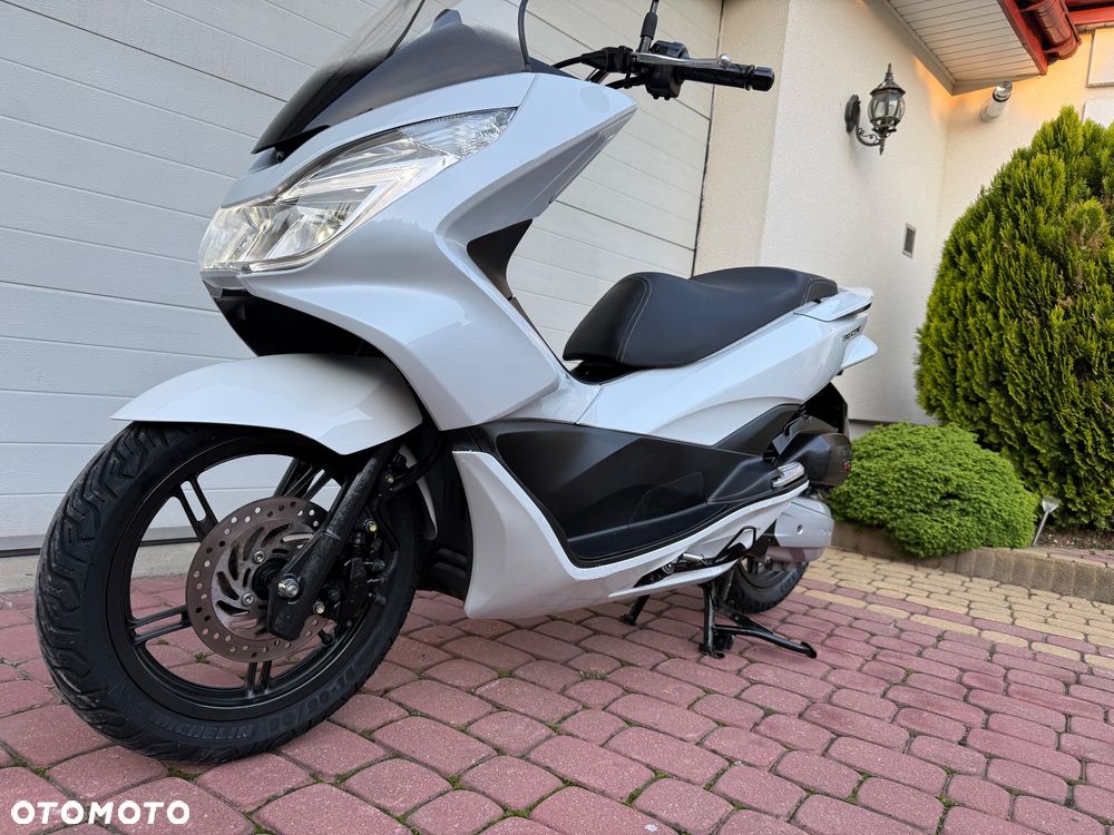 Honda PCX - 16