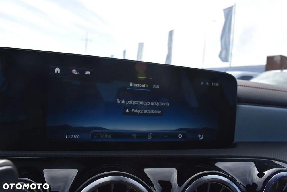 Mercedes-Benz CLA 200 mHEV 7G-DCT - 38