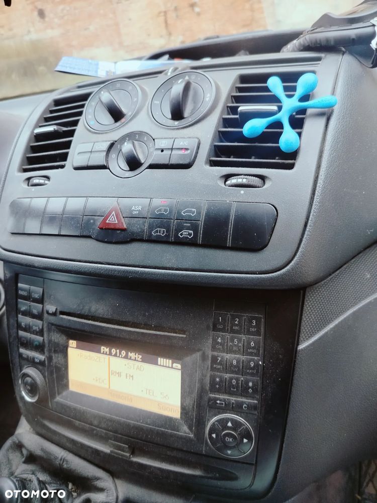 Mercedes-Benz Vito - 11