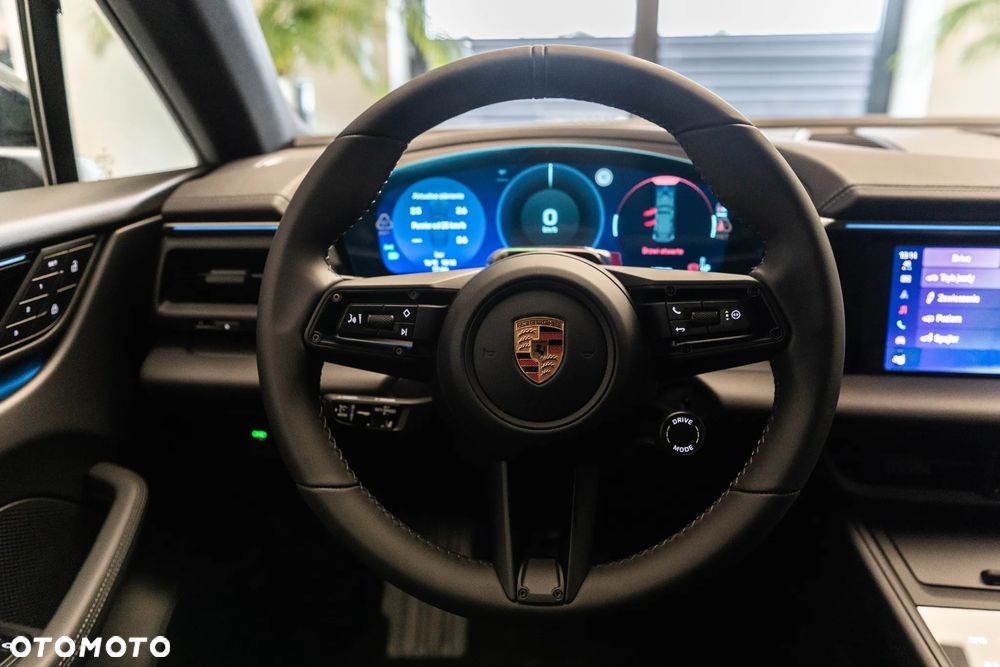 Porsche Macan - 18