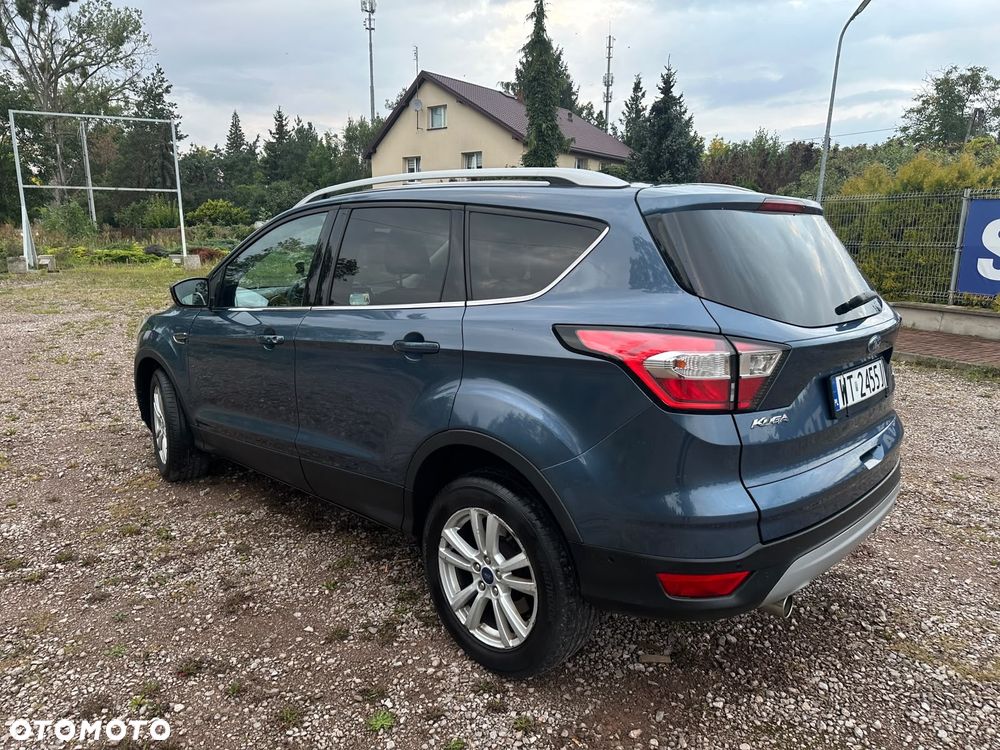 Ford Kuga 1.5 EcoBoost 2x4 Titanium - 5