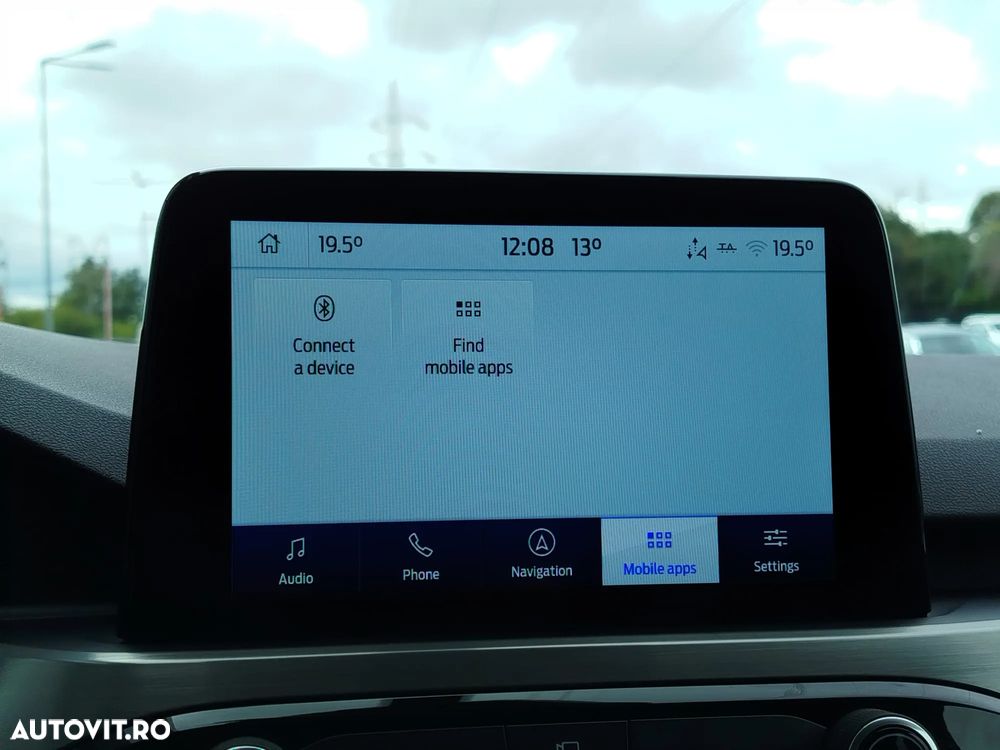 Ford Kuga - 24