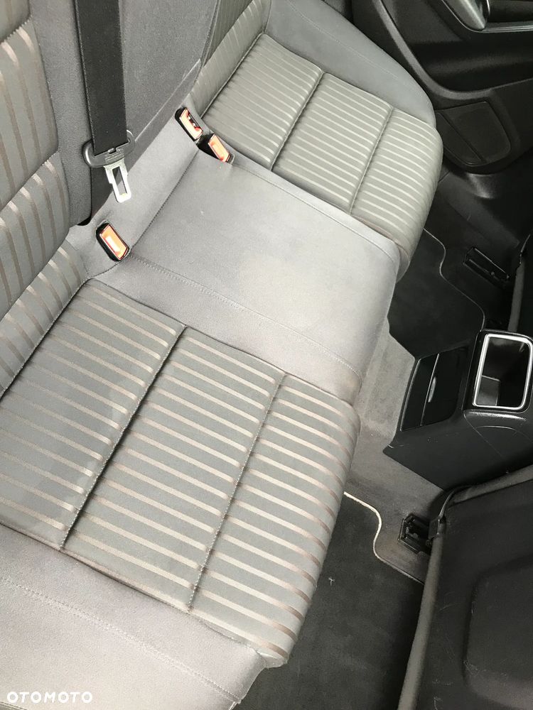 Audi A4 Avant 1.8 TFSI Ambiente - 2