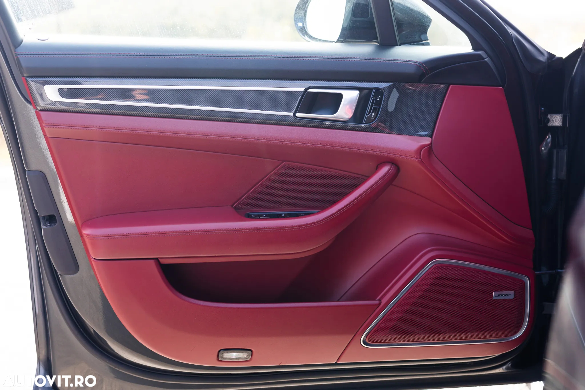Porsche Panamera 4S - 13