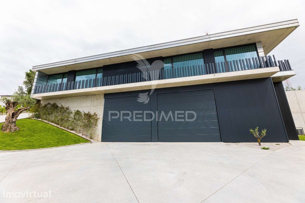 Moradia de luxo T3 com três suítes em Dume, Braga - Grande imagem: 5/34