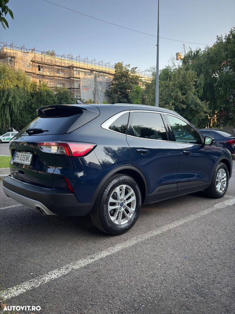 Ford Kuga 1.5 EcoBlue A8 FWD Titanium - 3