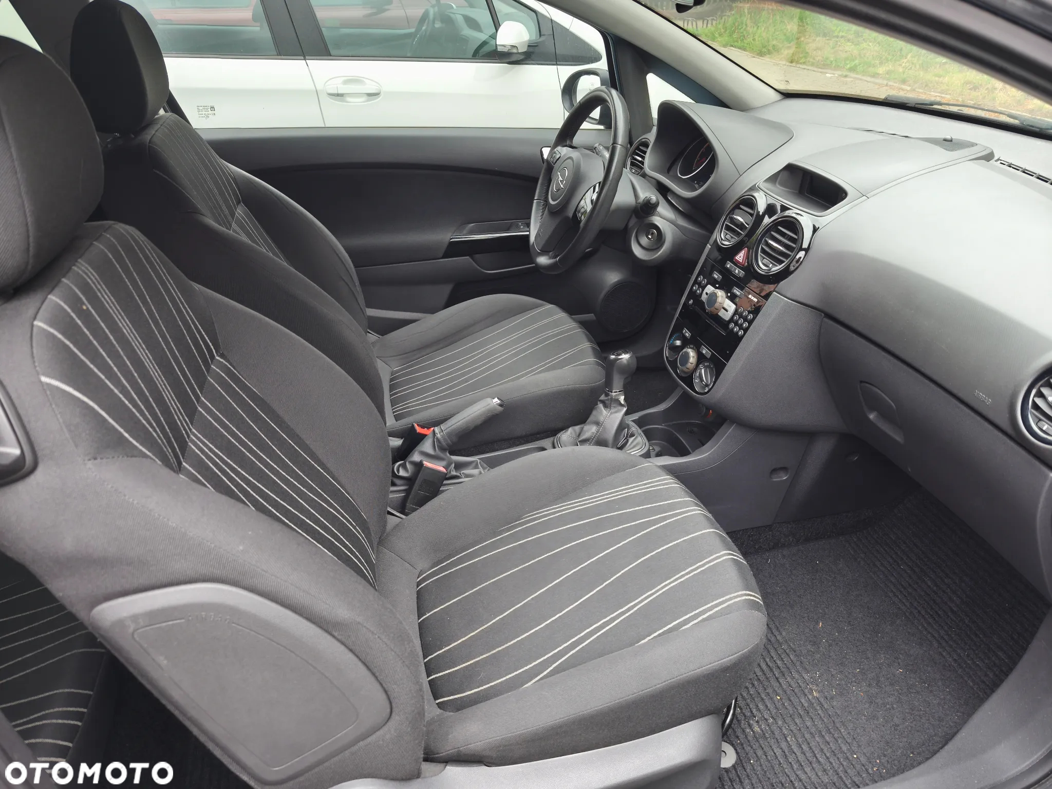 Opel Corsa 1.2 16V EcoFLEX Edition 111 Jahre - 12