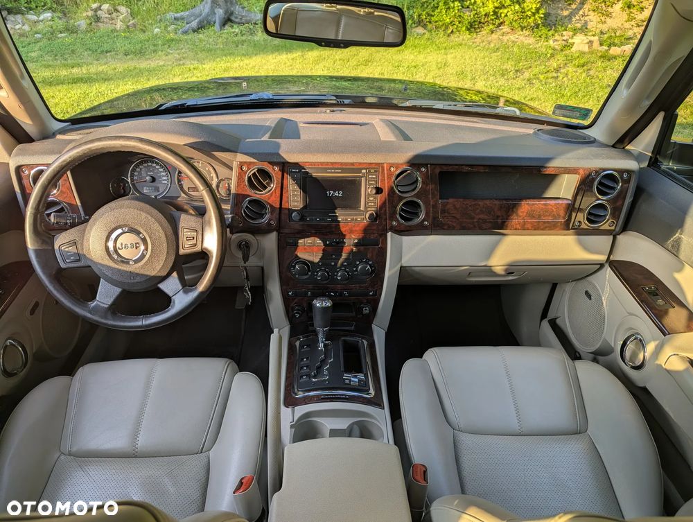 Jeep Commander 3.0 CRD Limited - 36