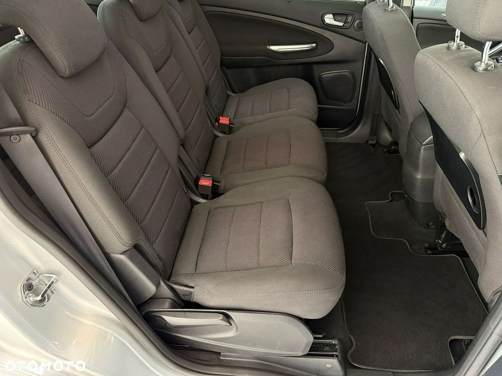 Ford Galaxy 2.0 TDCi Titanium - 19