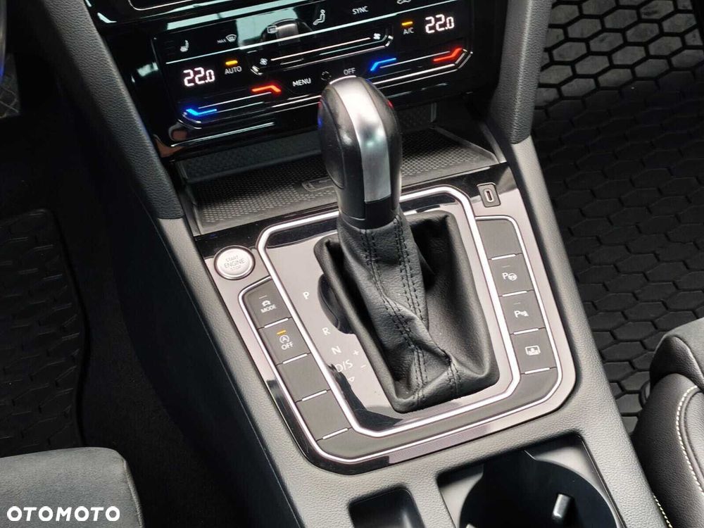 Volkswagen Passat 2.0 TSI 4Mot Elegance DSG - 27