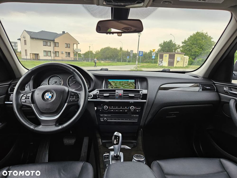 BMW X3 xDrive28i Sport-Aut xLine - 11