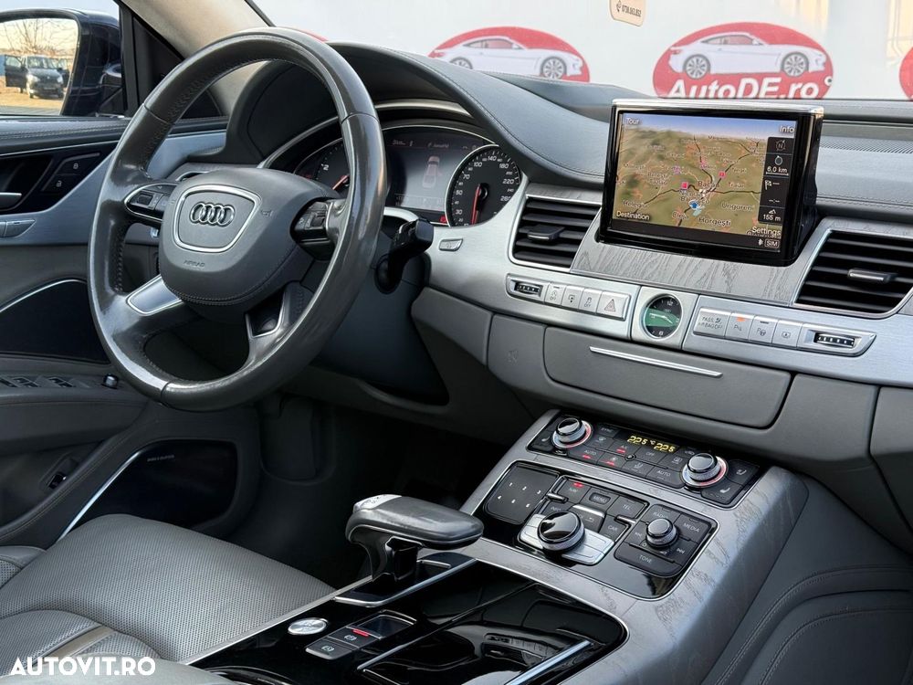 Audi A8 - 11