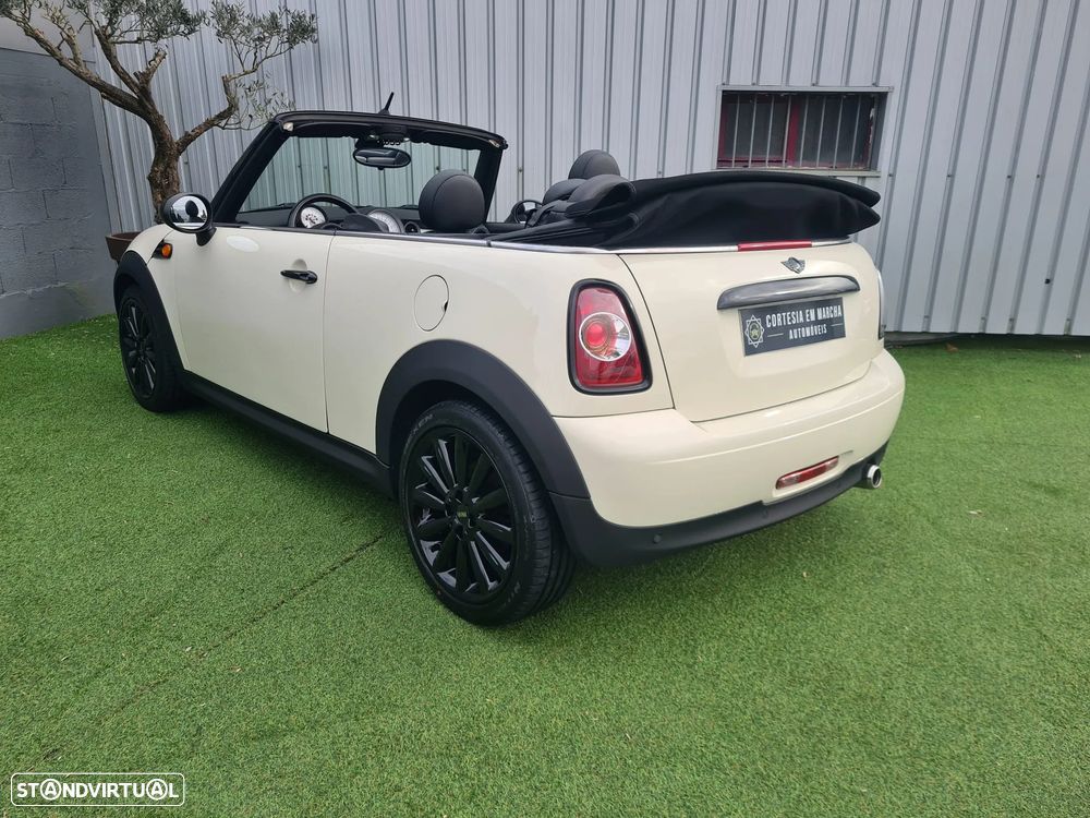 MINI Cabrio Cooper D - 6