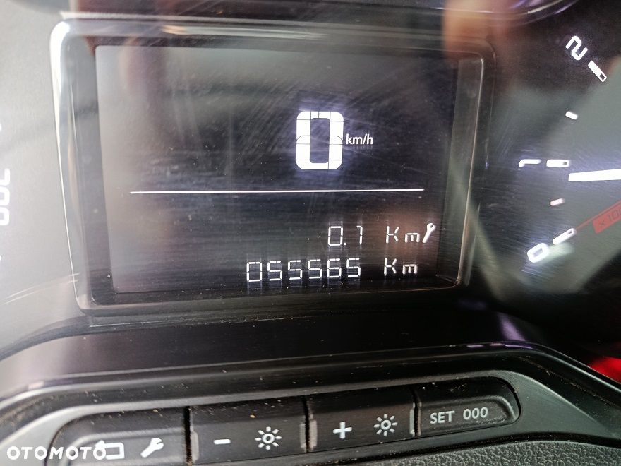 Toyota Proace City - 8