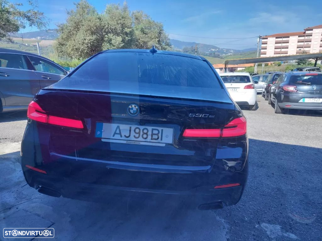 BMW 530 e Pack M - 5