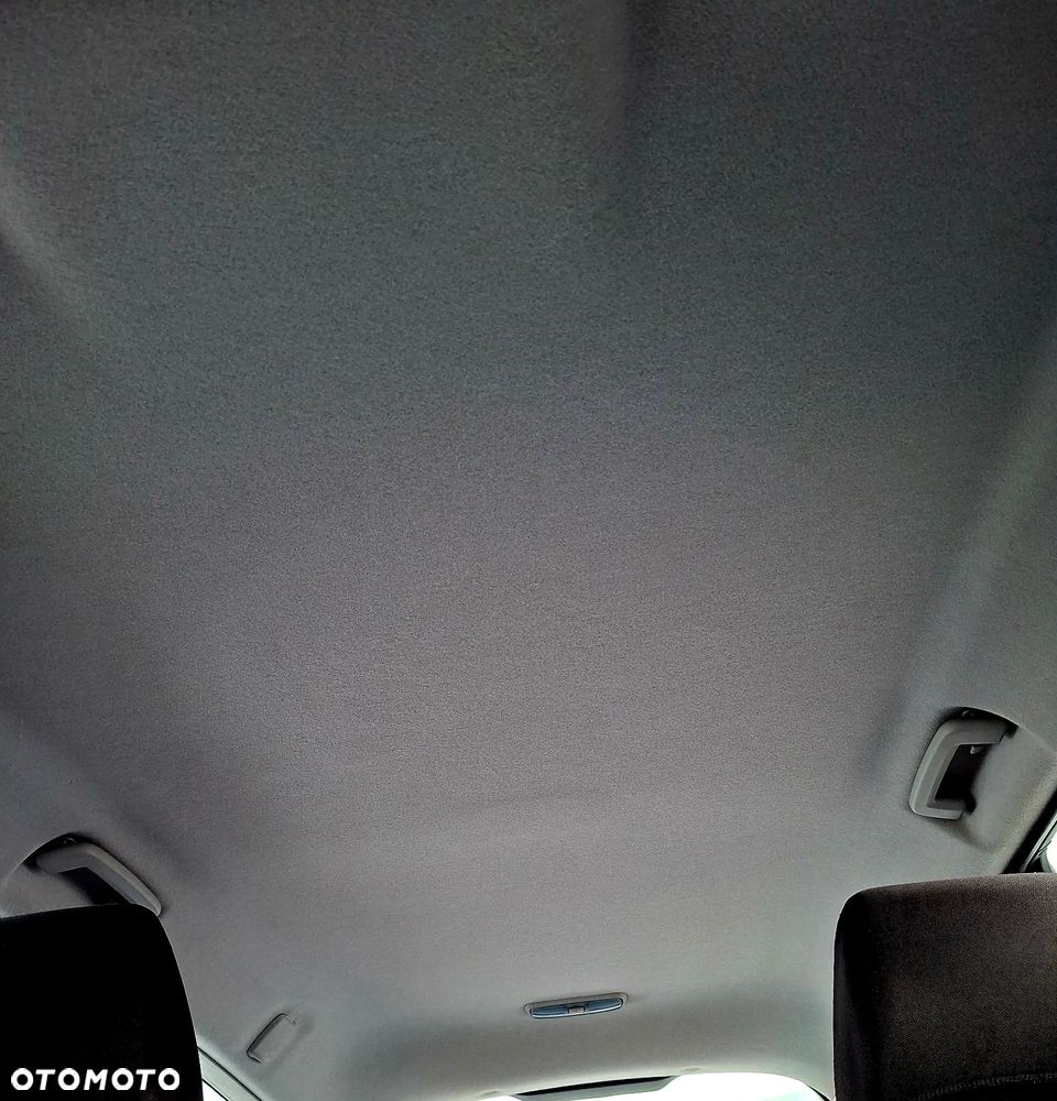 Ford Focus 1.6 16V Style+ - 28