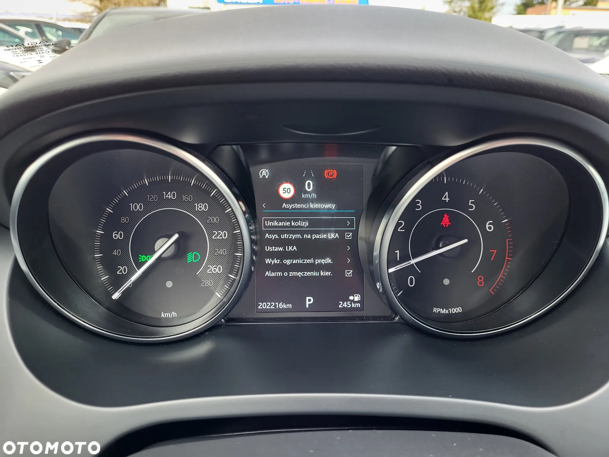 Jaguar E-Pace P200 AWD - 12