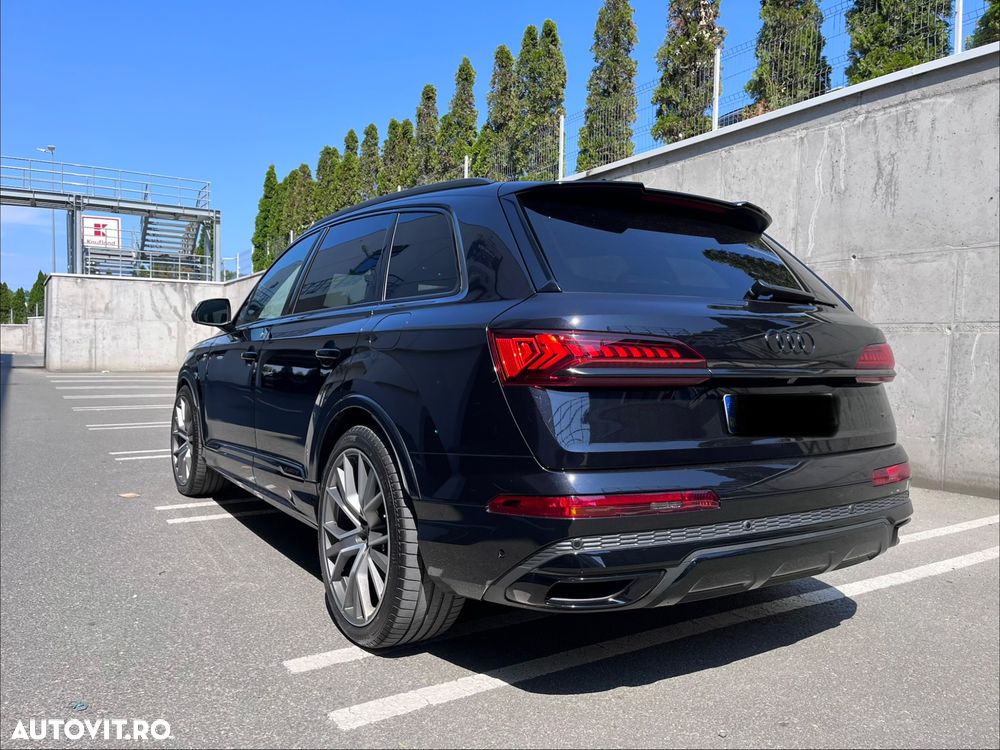 AUDI Q7 2021 — imagine 5