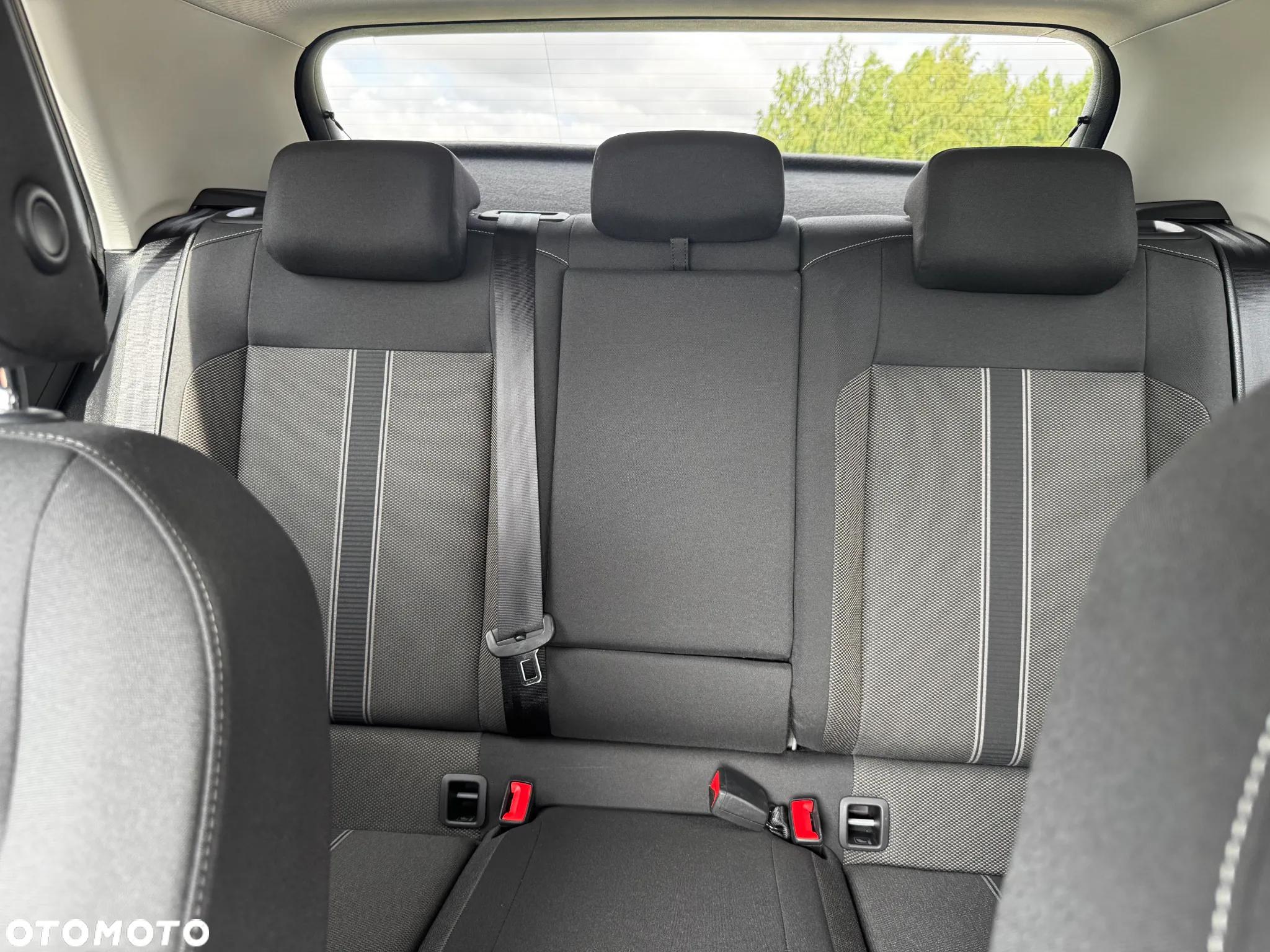 Volkswagen T-Roc 2.0 TDI SCR DSG IQ.DRIVE - 21