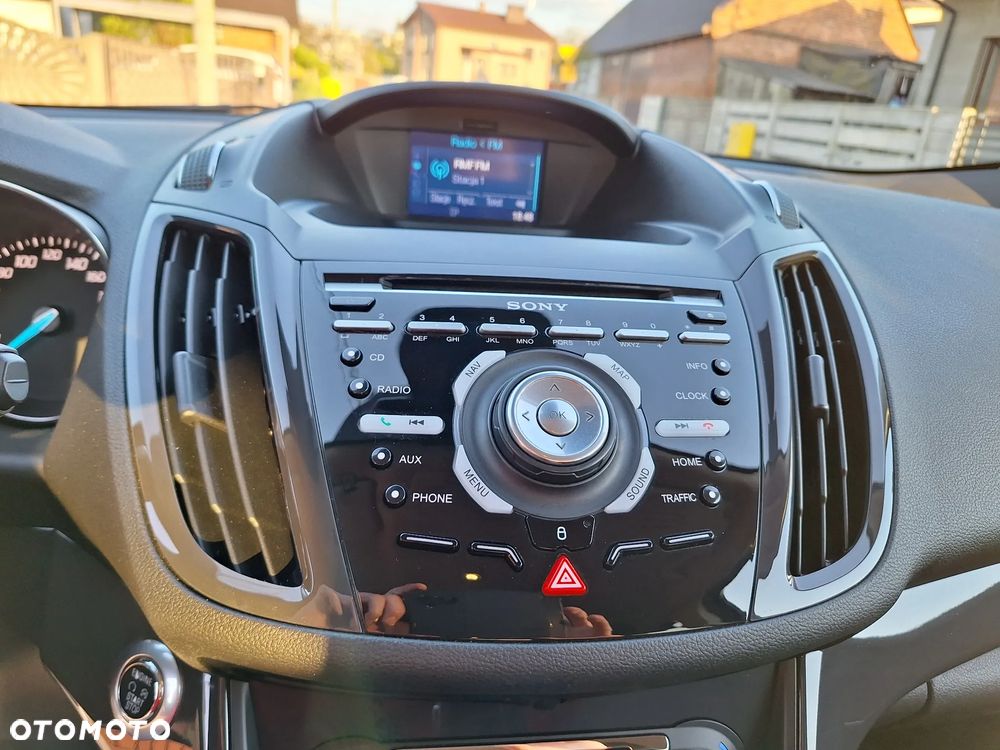 Ford Kuga 2.0 TDCi 4x4 Titanium - 29