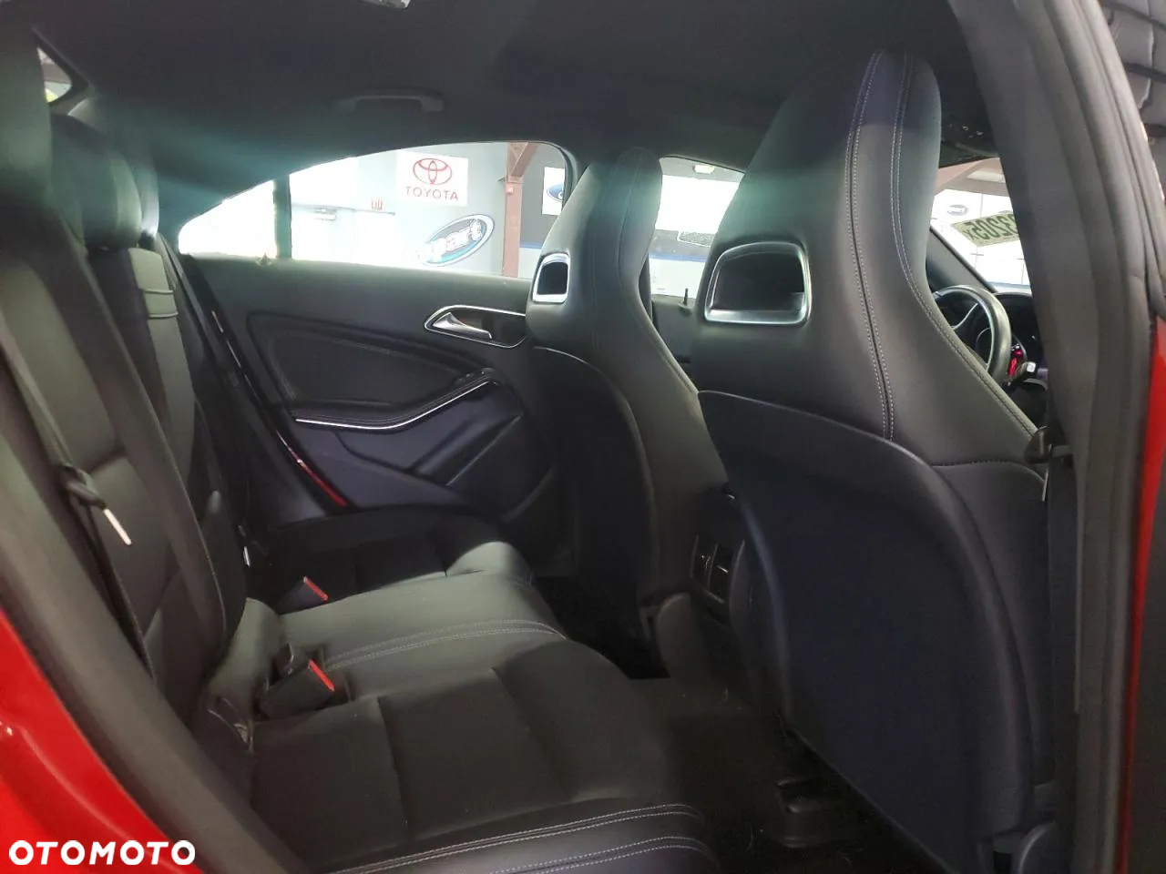 Mercedes-Benz CLA 250 4-Matic AMG Line - 10
