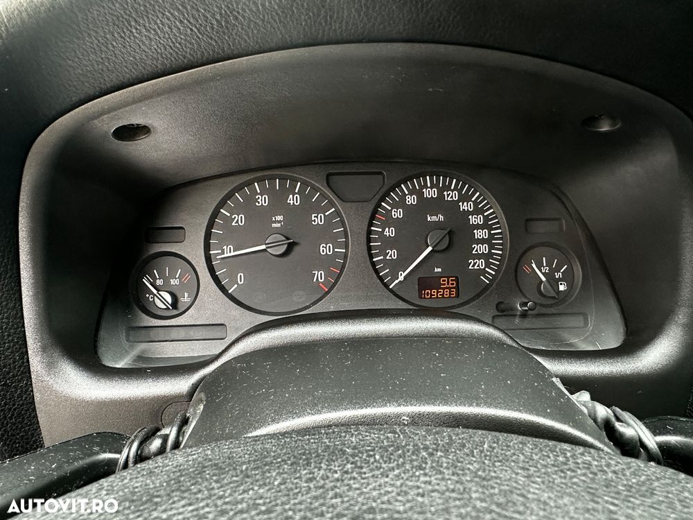 Opel Astra 1.4 Enjoy - 4