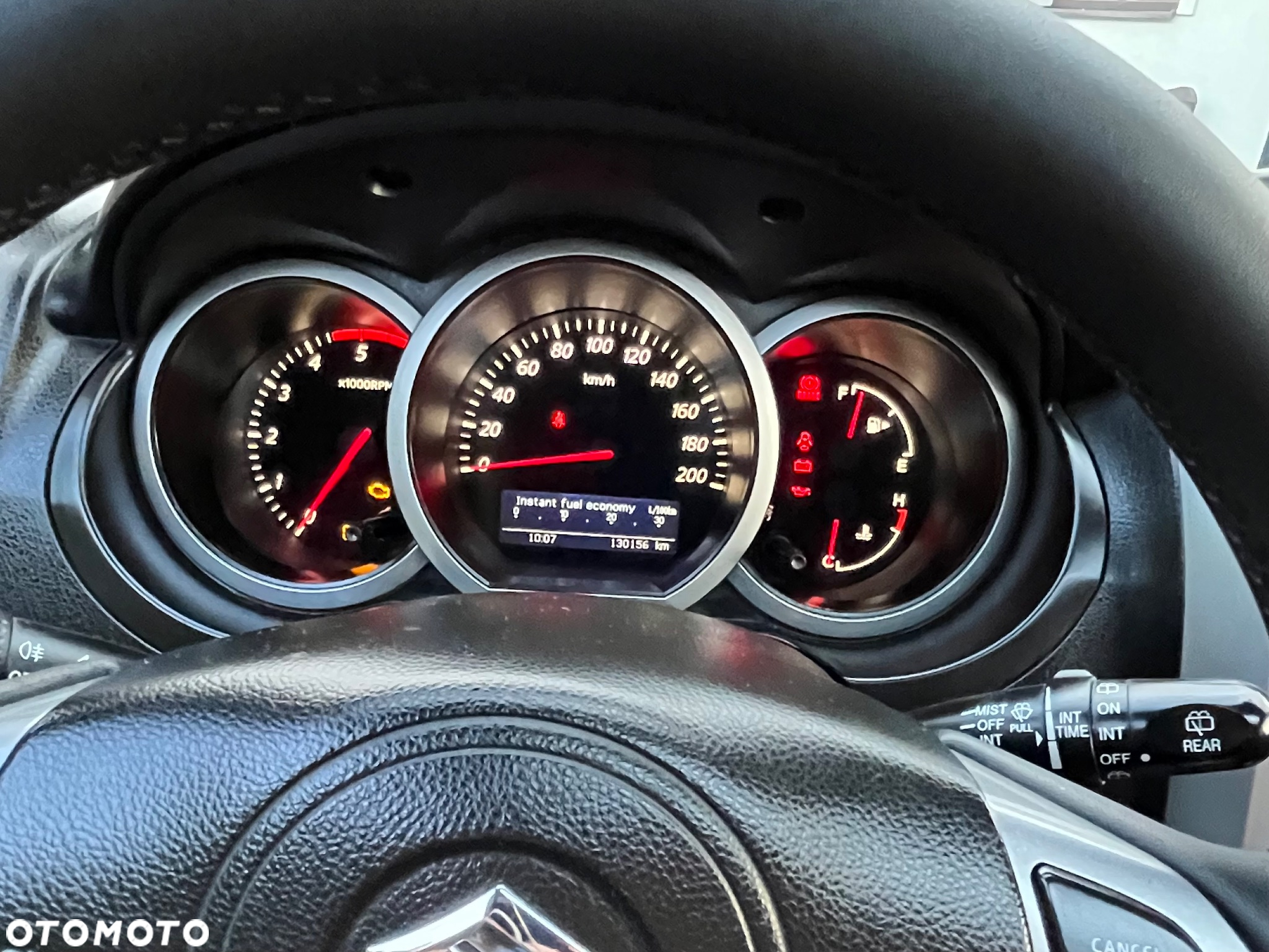 Suzuki Grand Vitara 1.9 DDiS Premium - 10