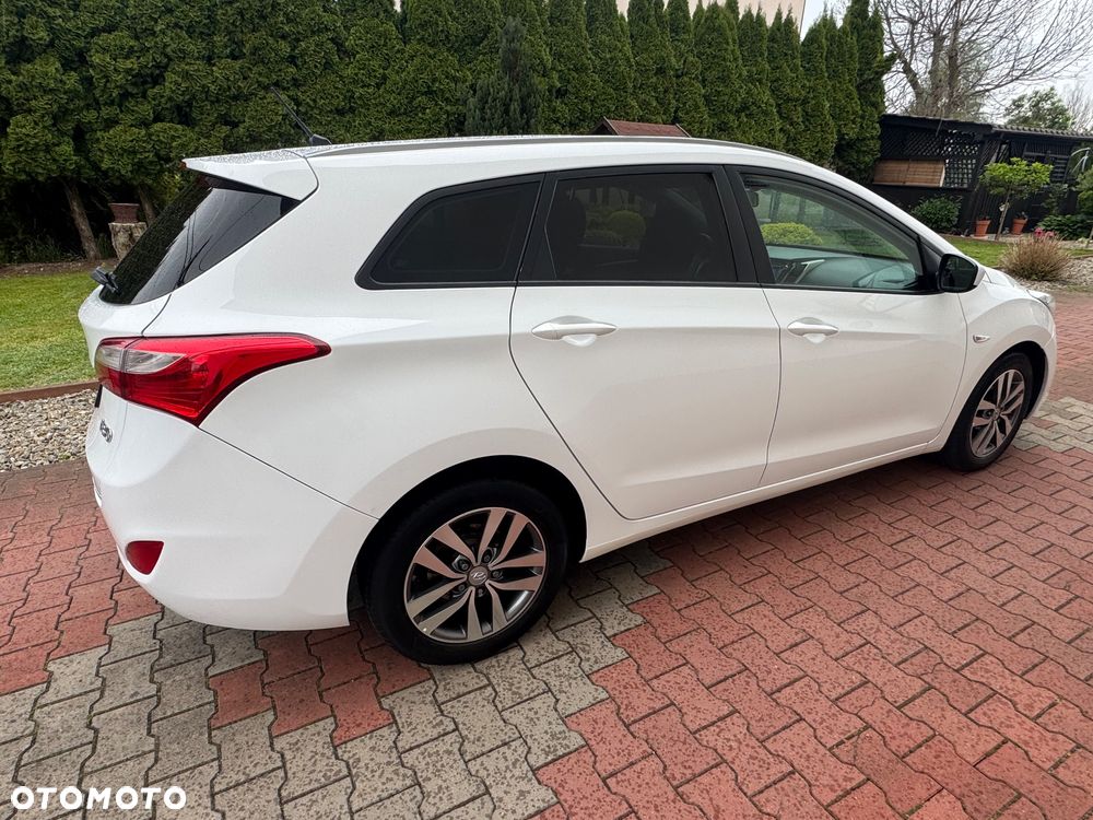 Hyundai i30 - 10