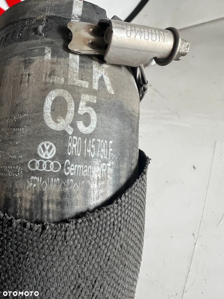 AUDI Q5 8R LIFT RURA WĄŻ INTERCOOLERA 8R0145790F - 3