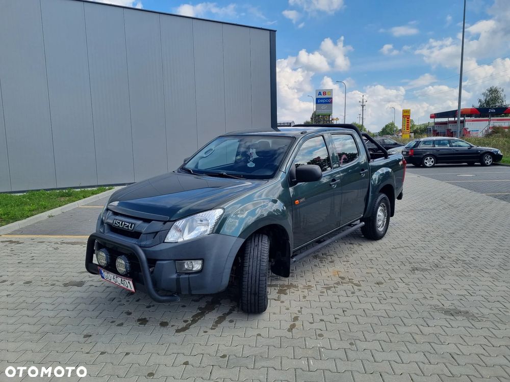 Isuzu D-Max 2.5 DC LS - 3