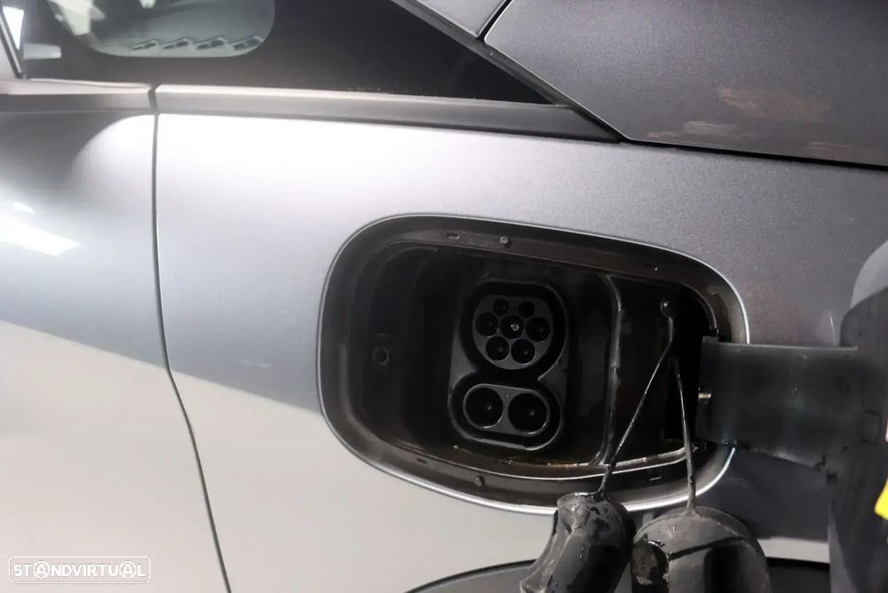 BYD Dolphin 60.4 kWh Comfort - 17