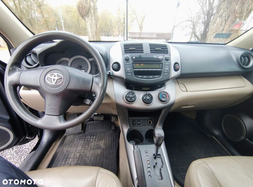 Toyota RAV4 2.4 VVT-i Base 4x2 - 10