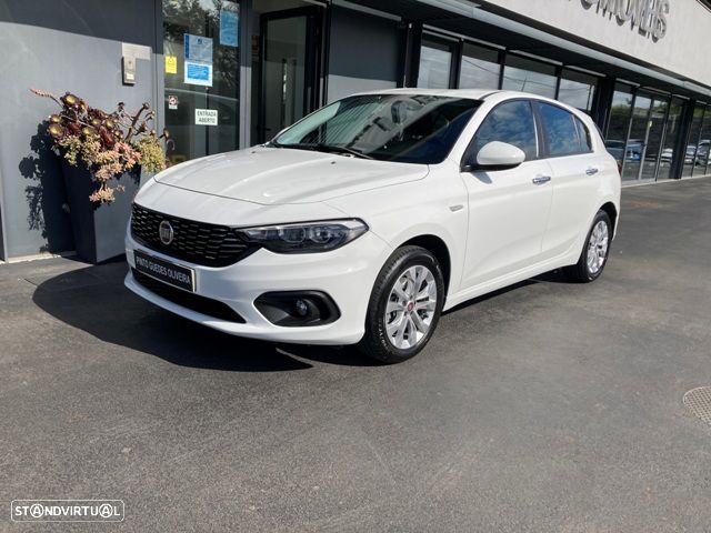 Fiat Tipo 1.3 M-Jet Street - 1