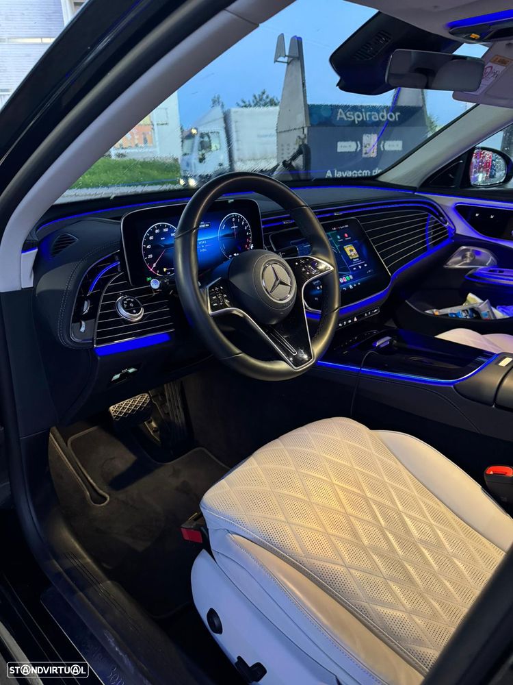 Mercedes-Benz E 300 de 9G-TRONIC - 12