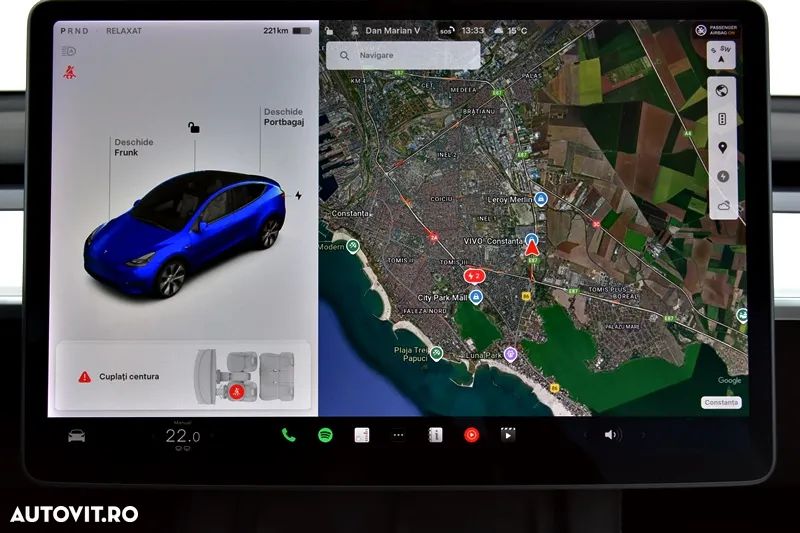 Tesla Model Y Long Range Dual Motor AWD - 12